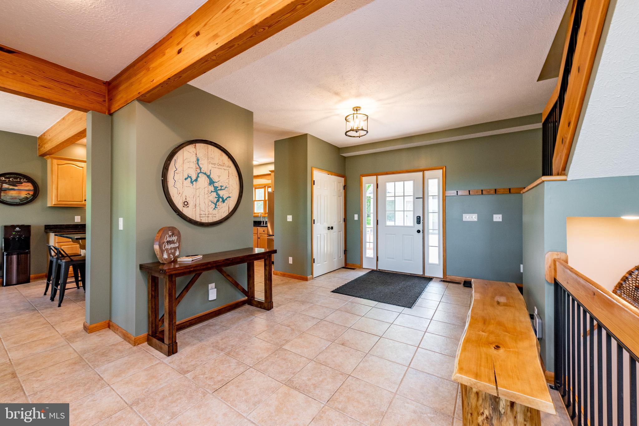 THE PINNACLE - Residential