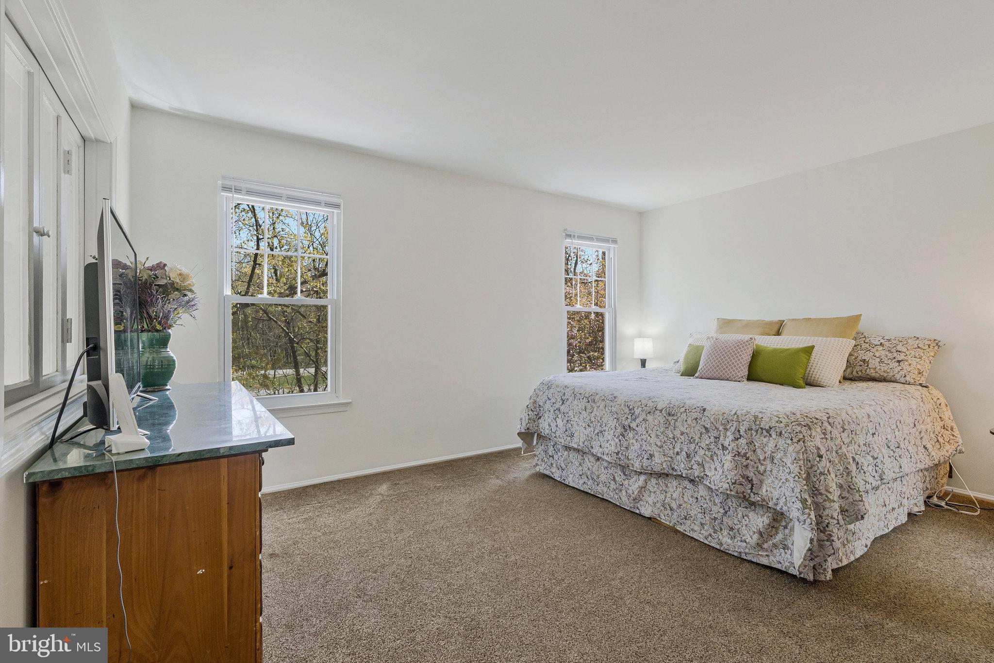 COUNTRYSIDE - Residential