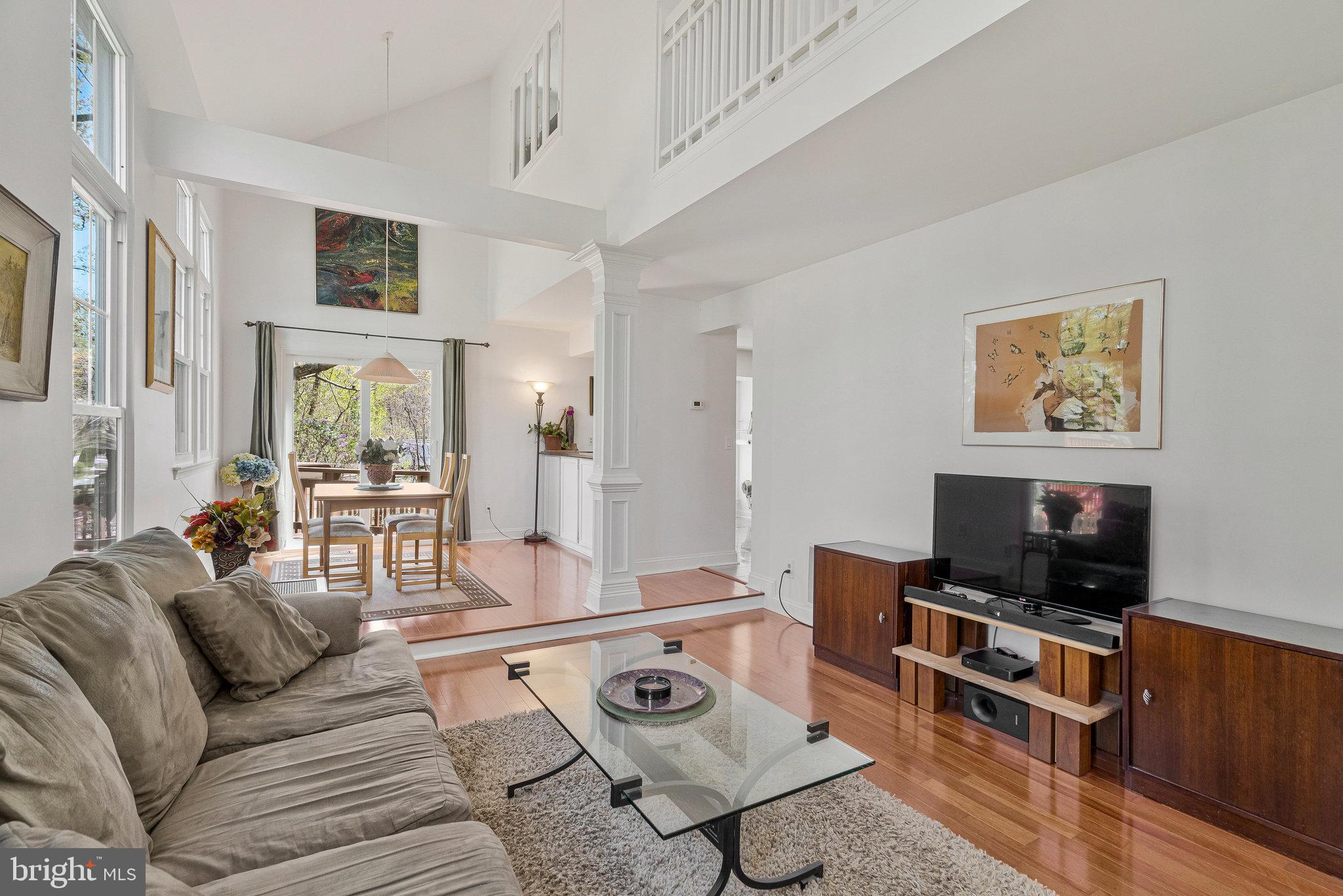 COUNTRYSIDE - Residential