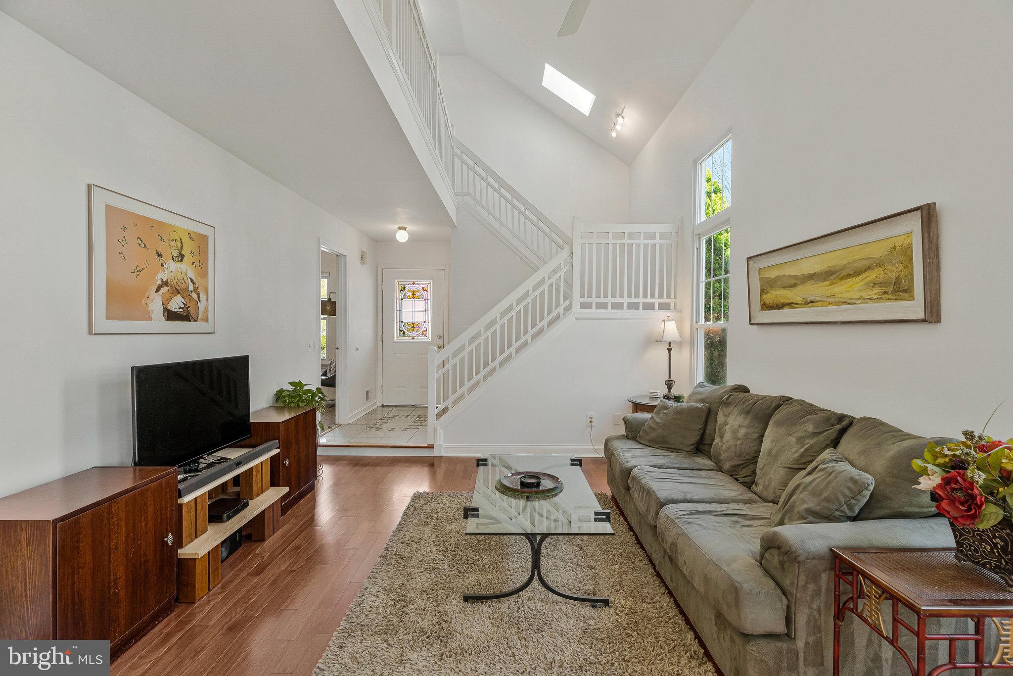 COUNTRYSIDE - Residential