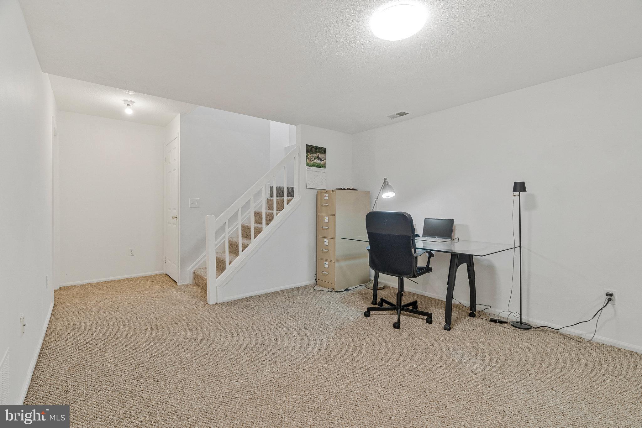 COUNTRYSIDE - Residential