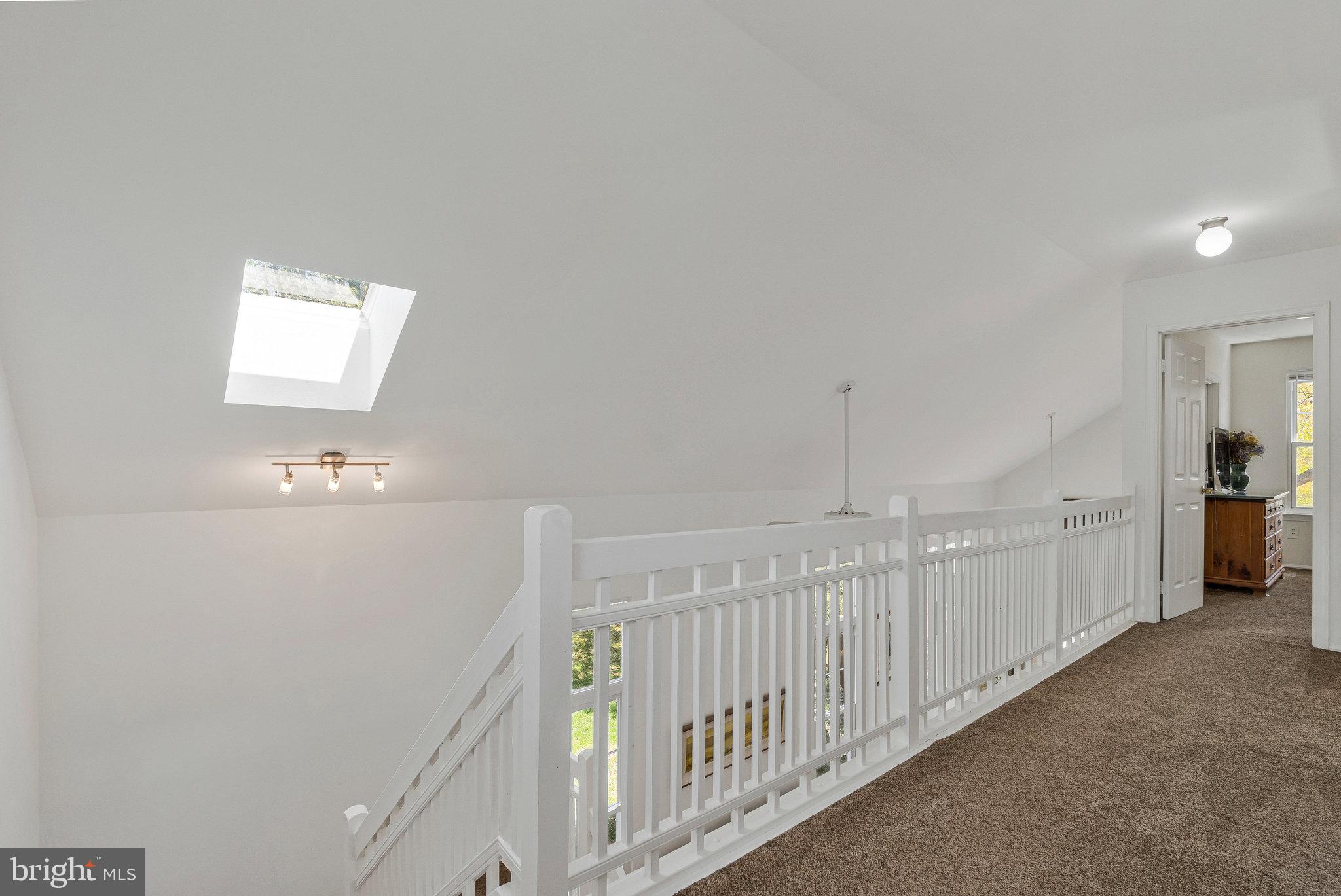 COUNTRYSIDE - Residential