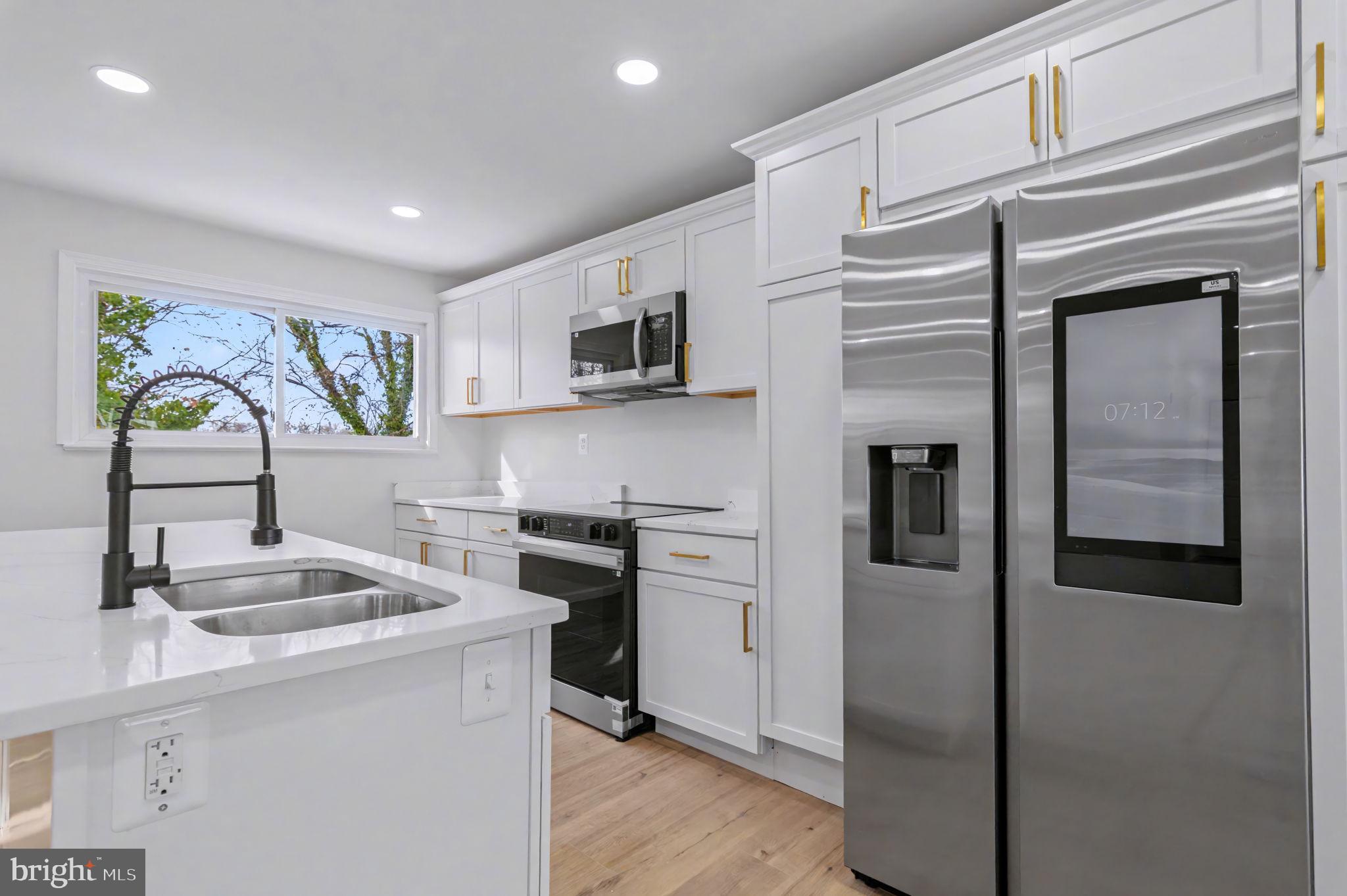 OAKWOOD KNOLLS - Residential