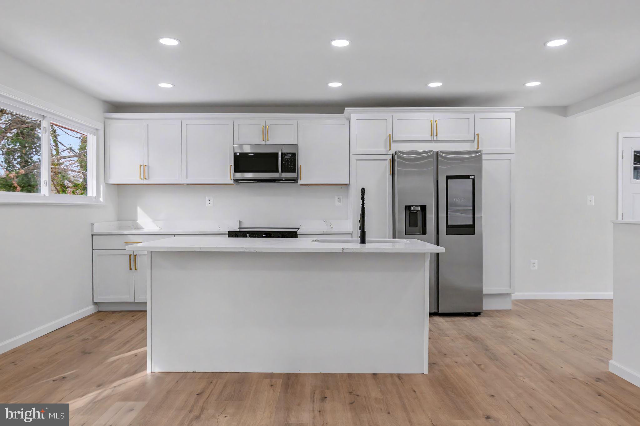 OAKWOOD KNOLLS - Residential