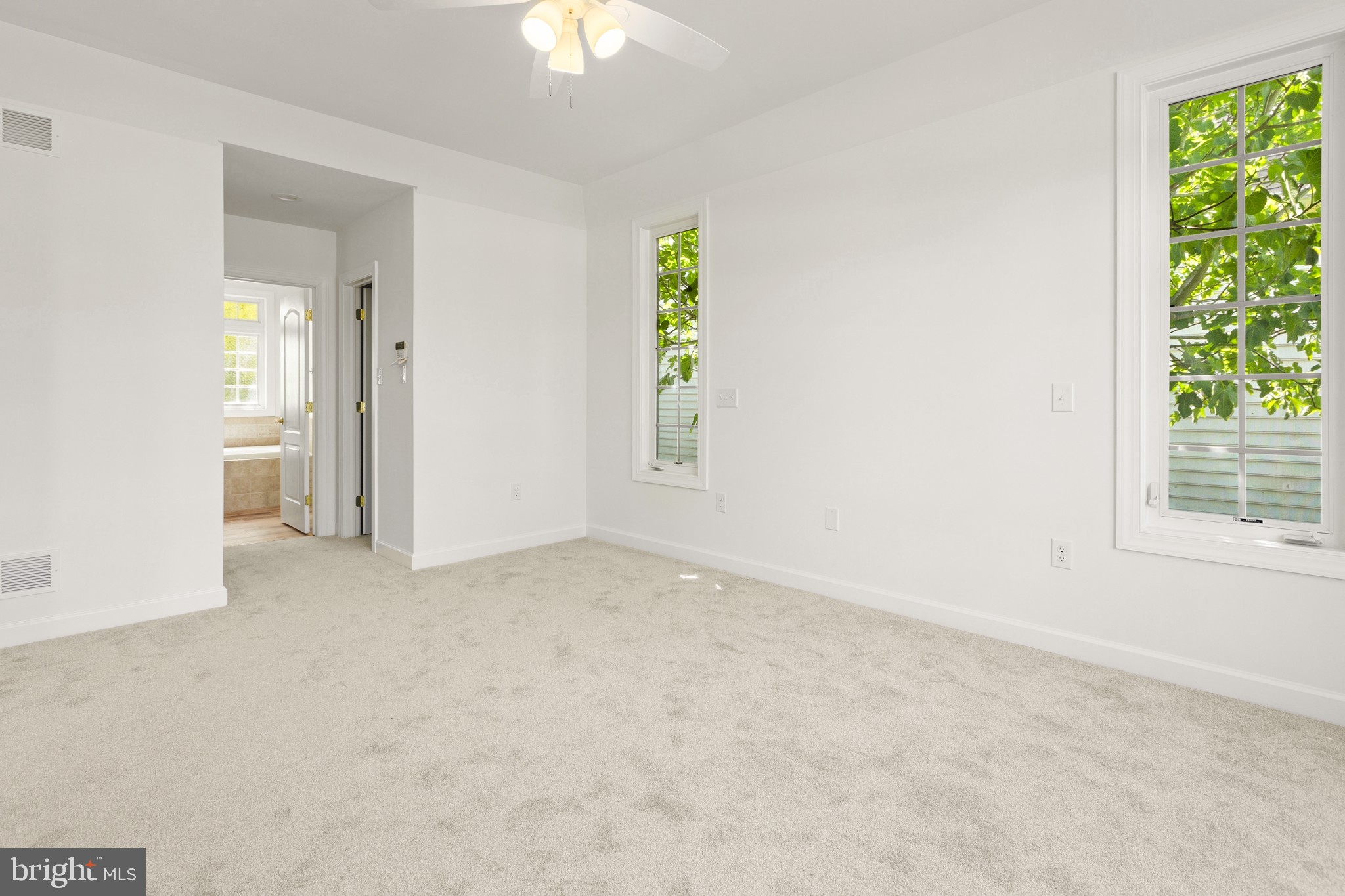 SUMMERSET - Residential