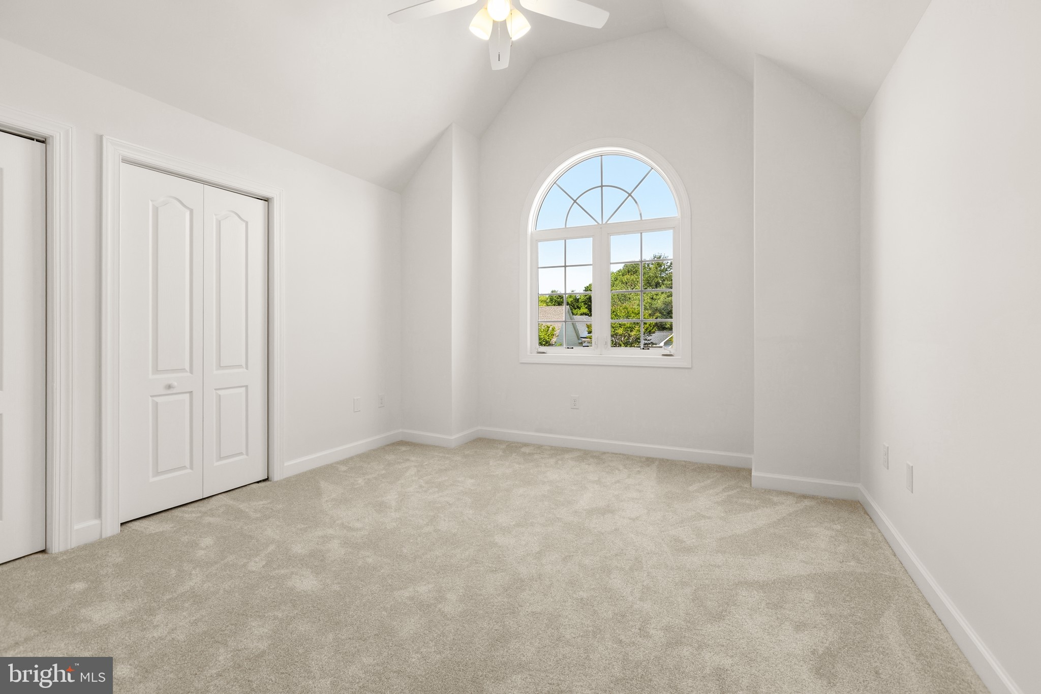SUMMERSET - Residential