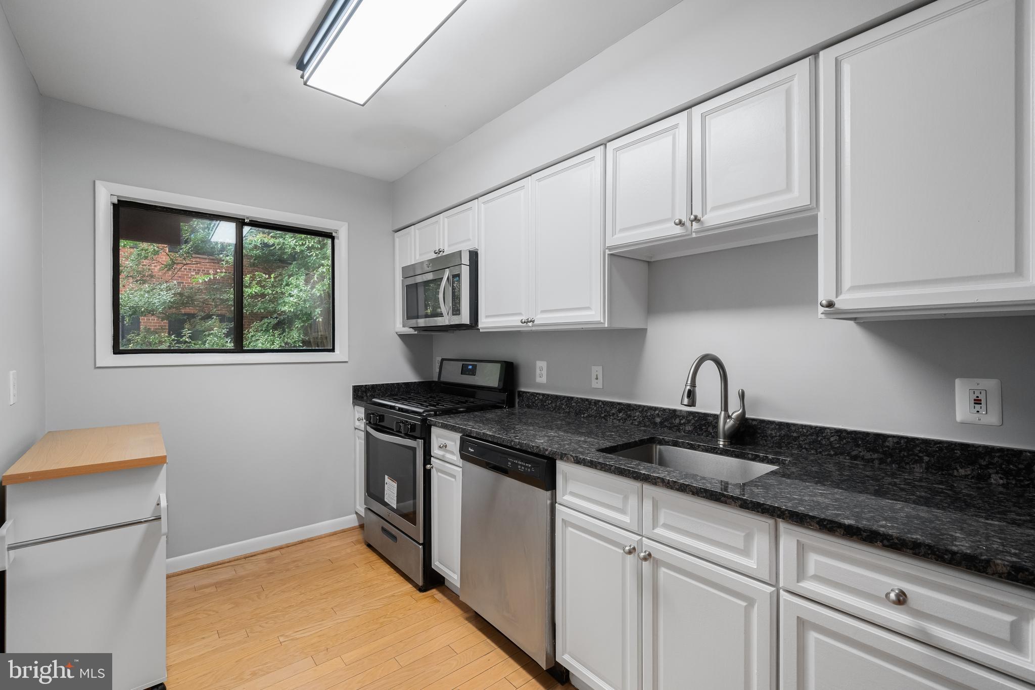 SEMINARY WALK - Residential