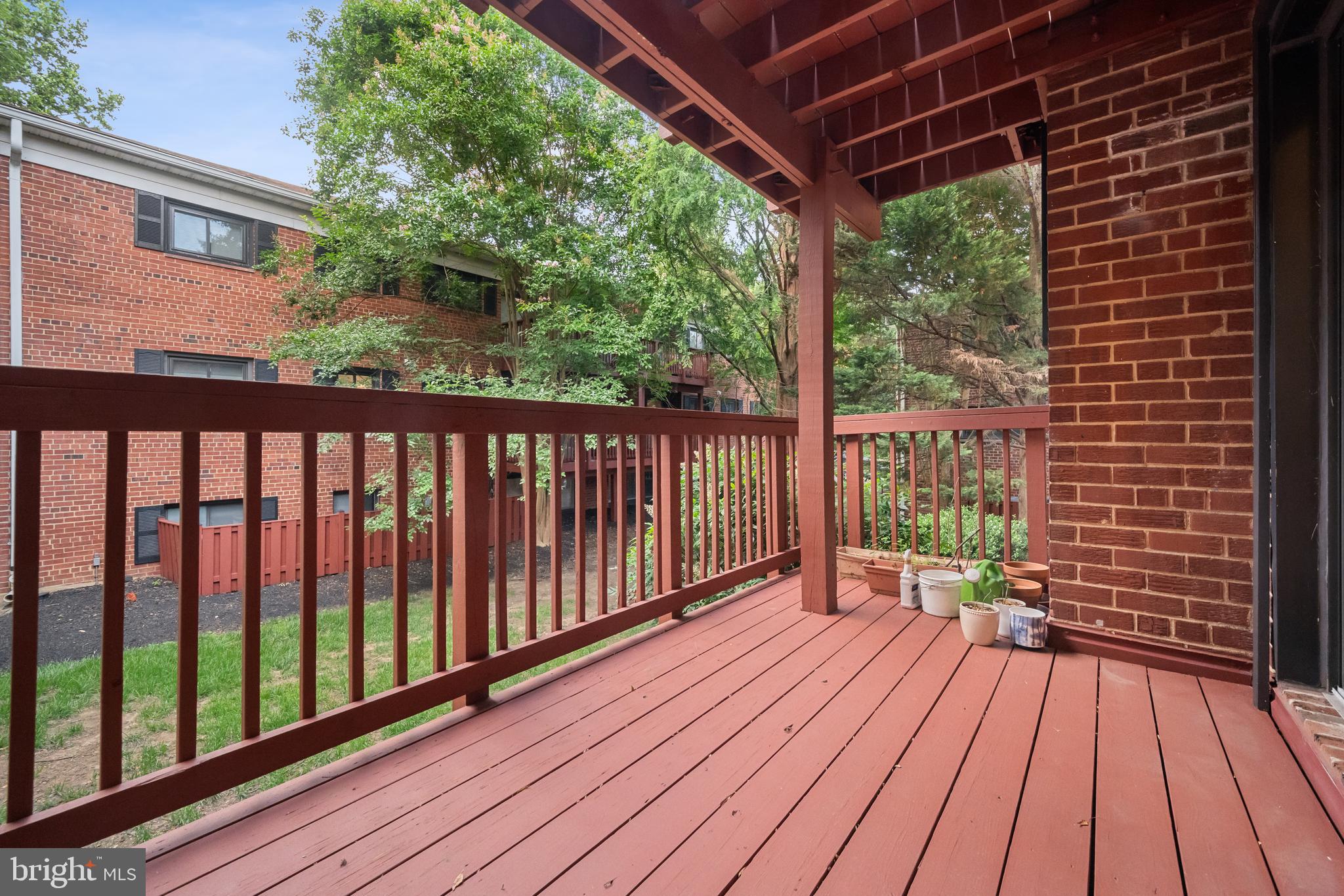 SEMINARY WALK - Residential