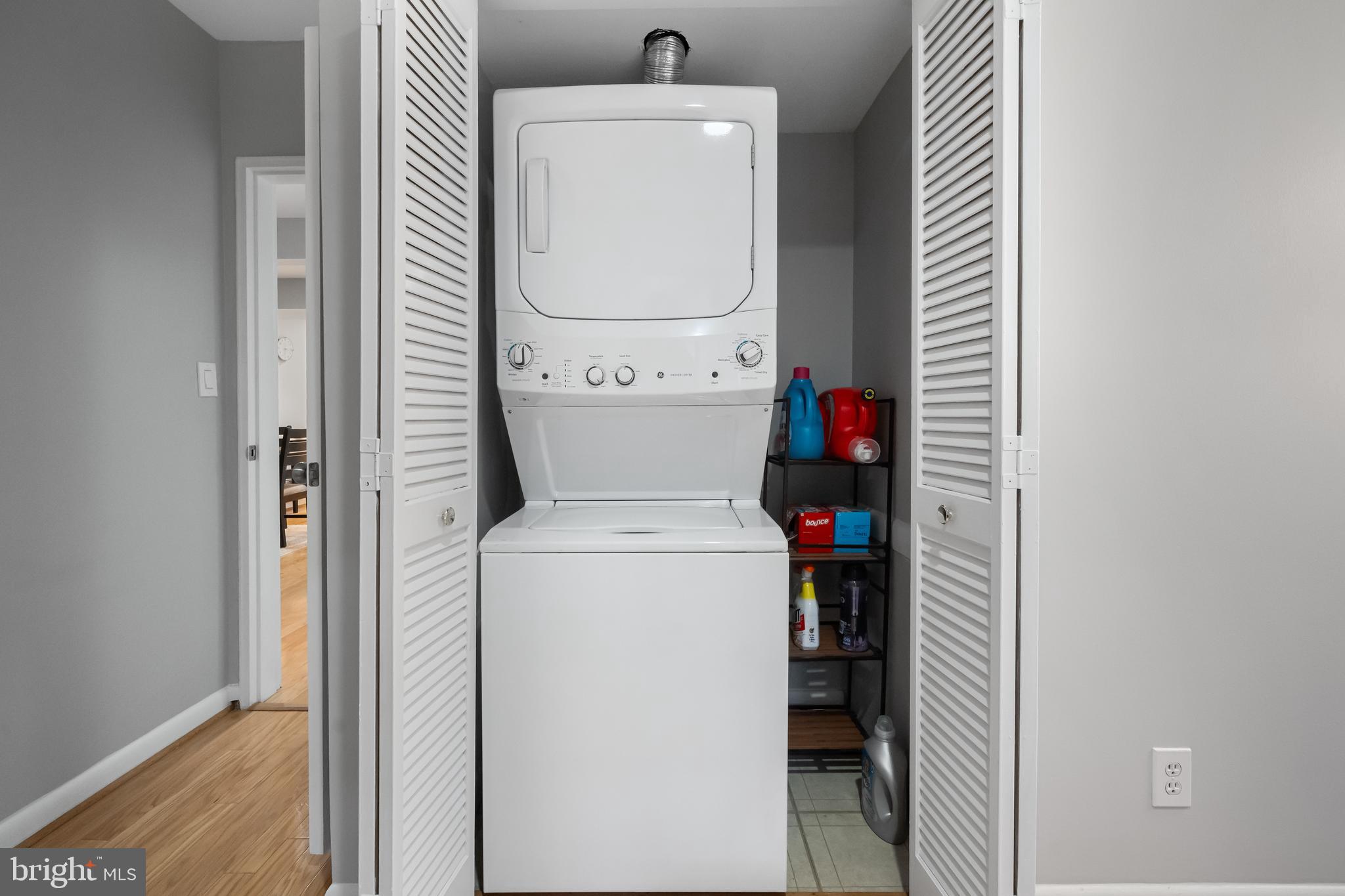 SEMINARY WALK - Residential