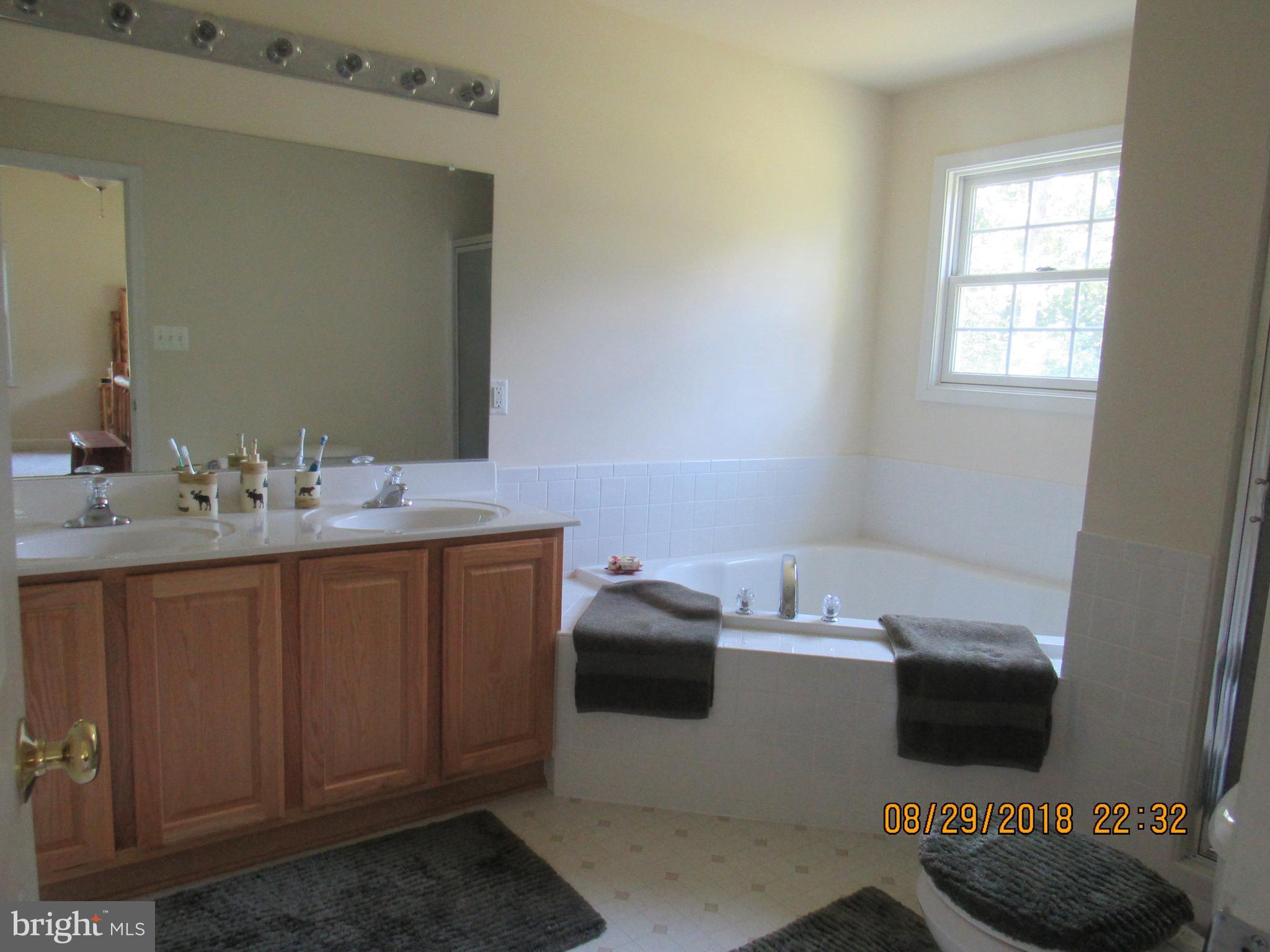 WOODRIDGE FARM - Residential