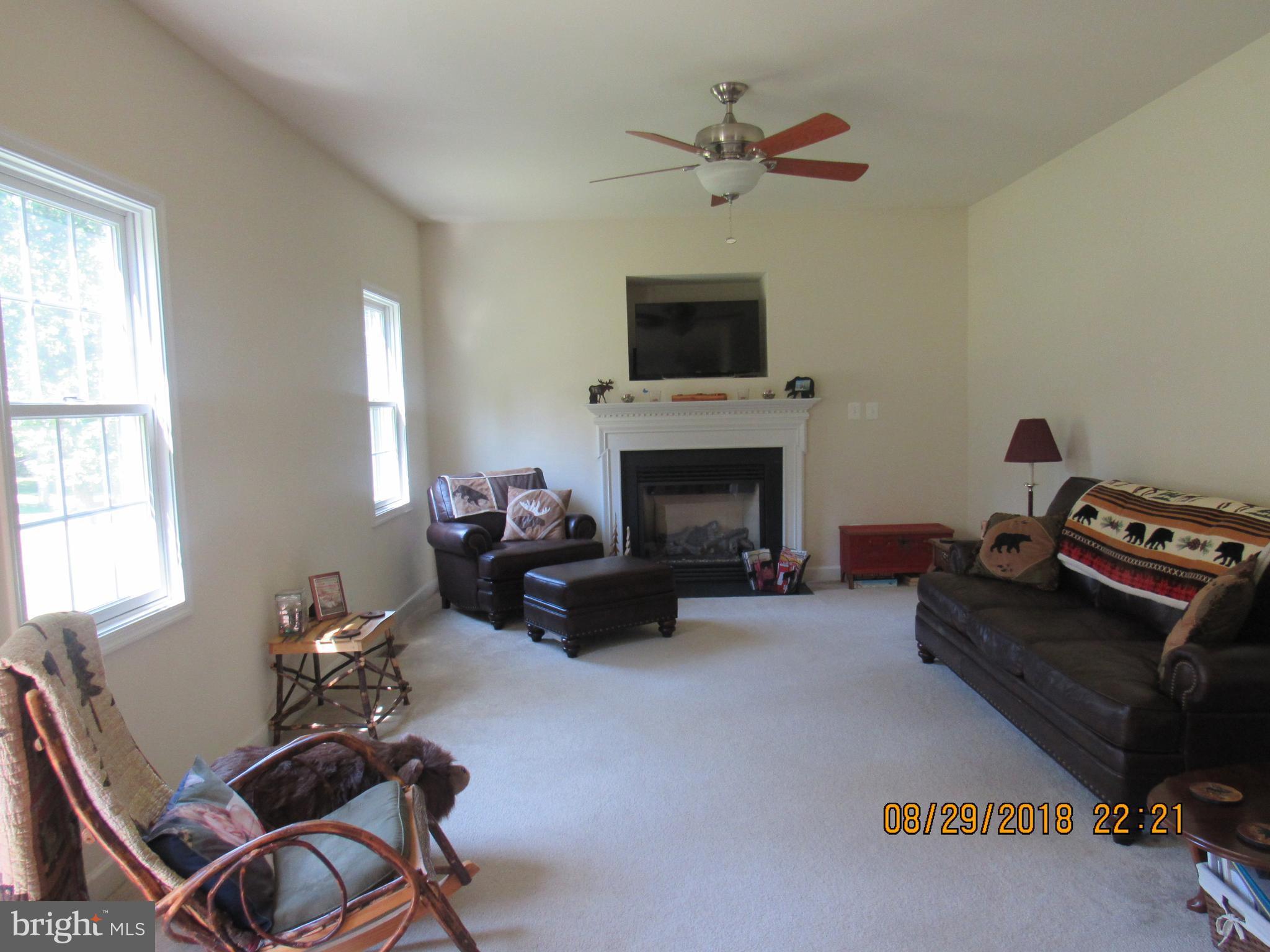 WOODRIDGE FARM - Residential