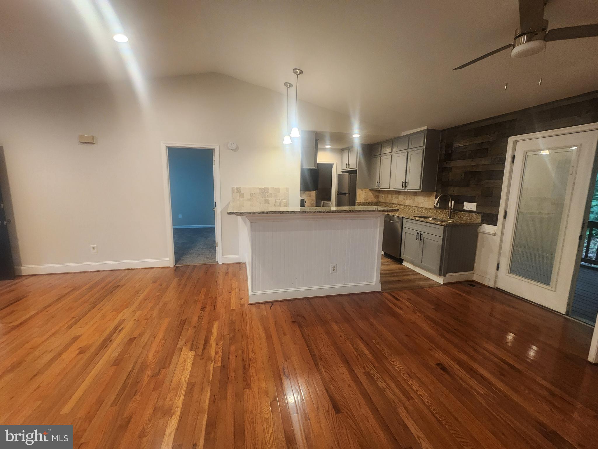 LAKE OF THE WOODS - Residential