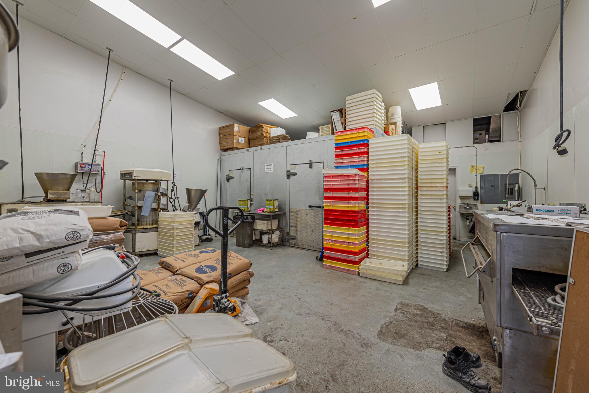 12625 SUNSET AVENUE 3