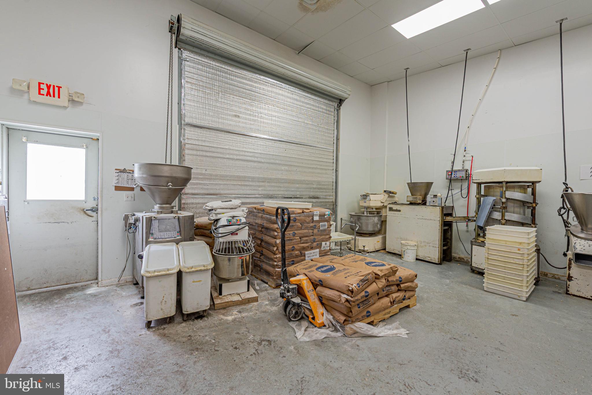 12625 SUNSET AVENUE 3