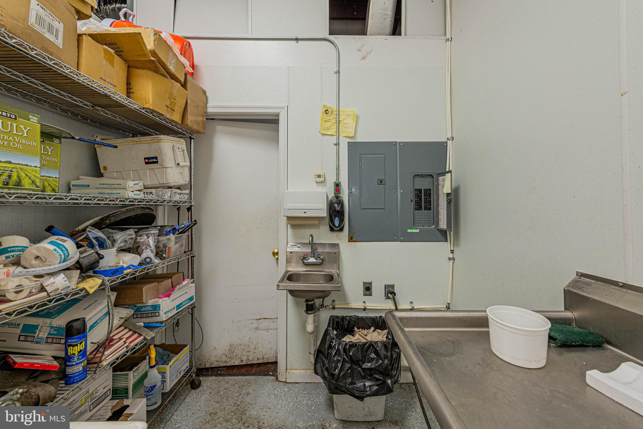 12625 SUNSET AVENUE 3