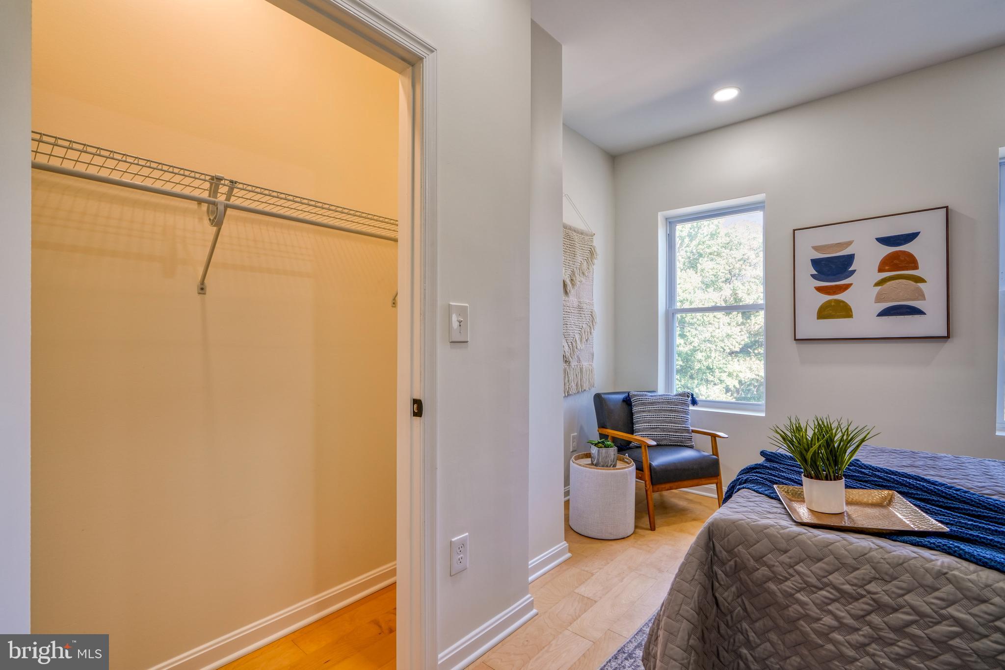 WYMAN PARK HAMPDEN - Residential