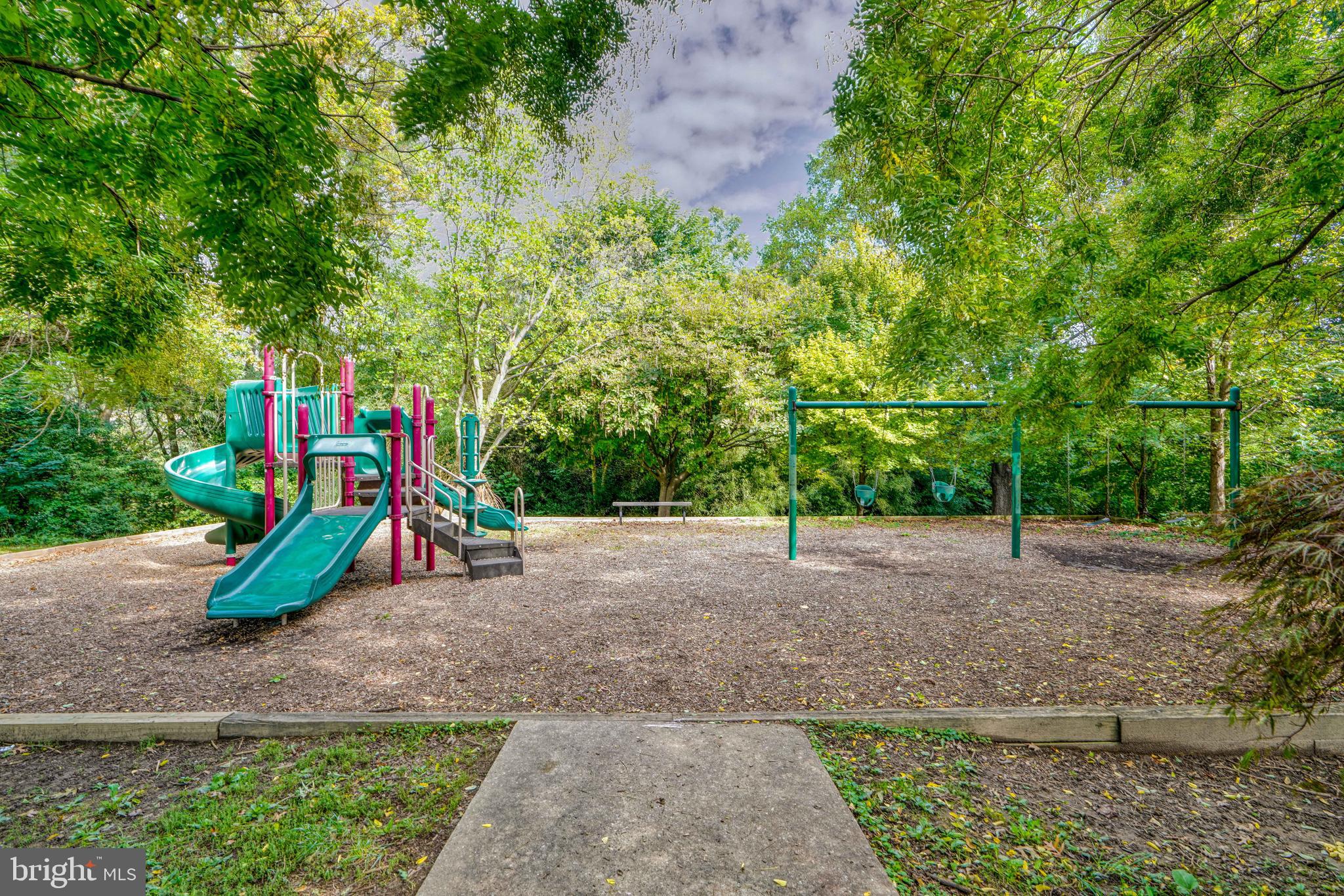 WYMAN PARK HAMPDEN - Residential