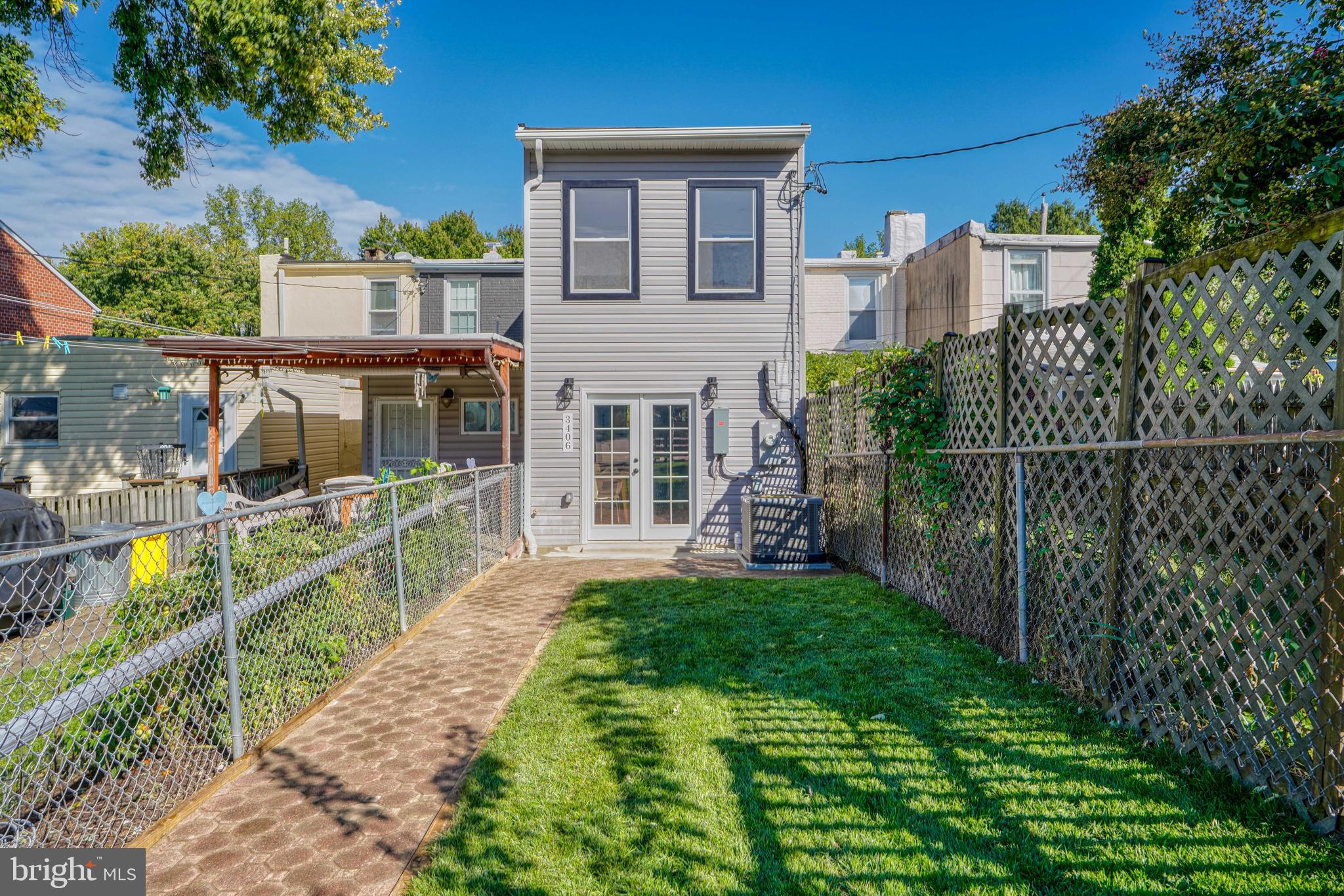 WYMAN PARK HAMPDEN - Residential