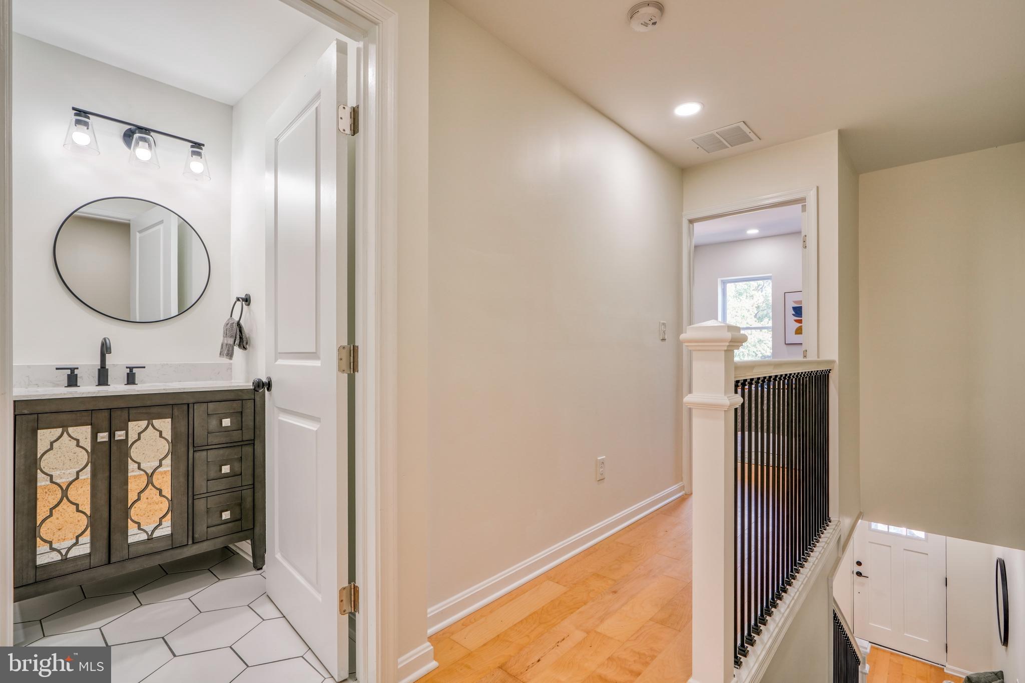 WYMAN PARK HAMPDEN - Residential