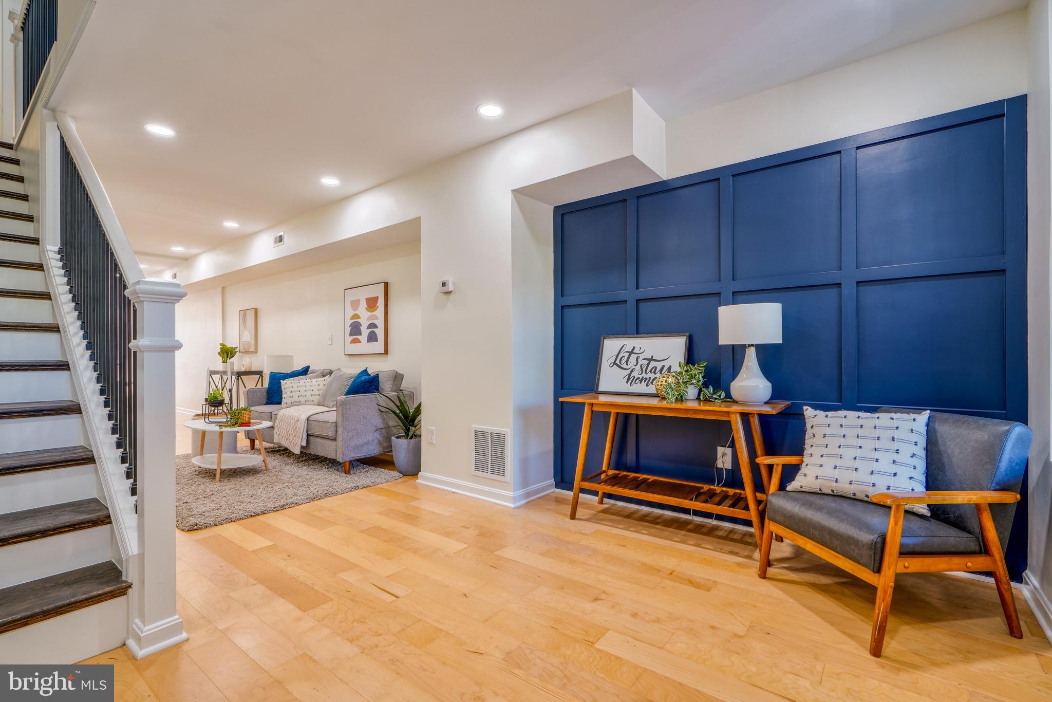 WYMAN PARK HAMPDEN - Residential