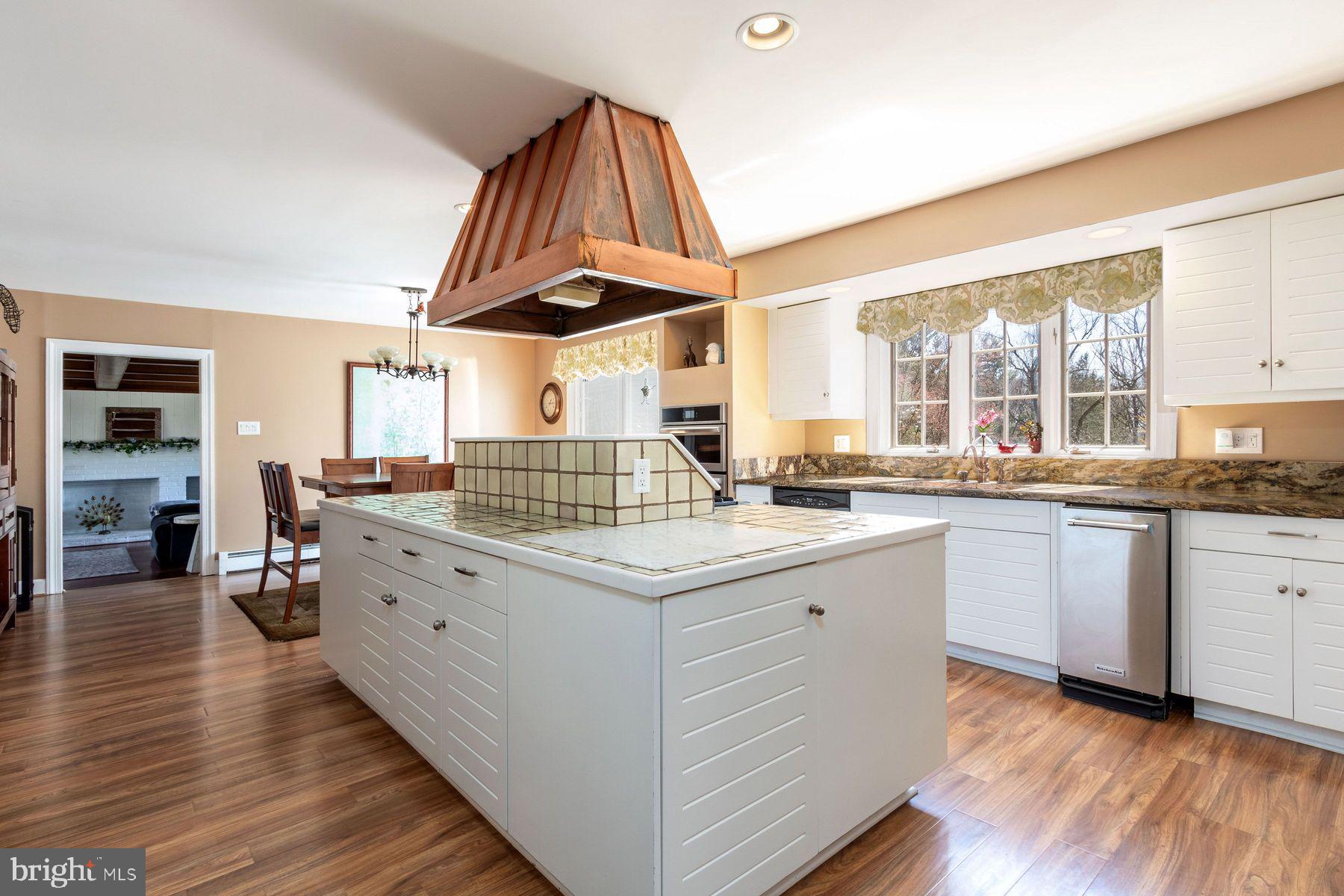 NON AVAILABLE - Residential