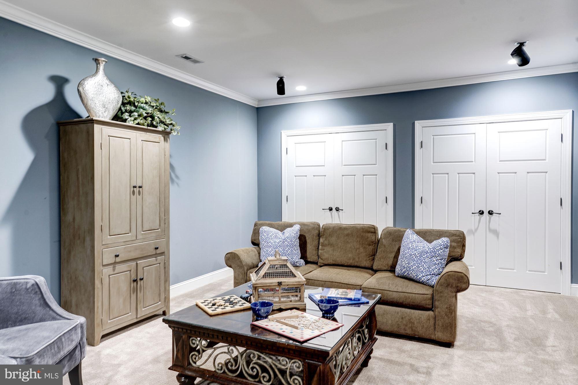 WOODLAND - Residential