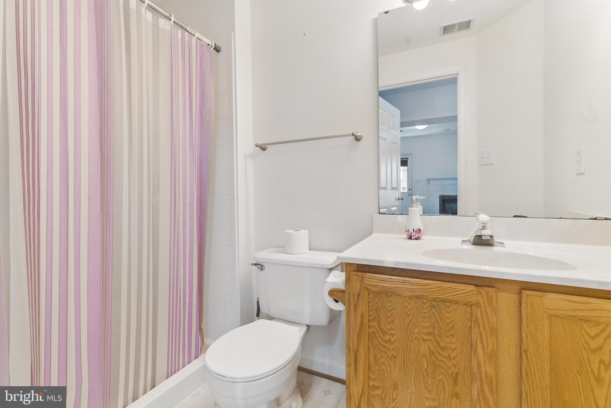 VILLAGE OF CLOPPERS MILL - Residential