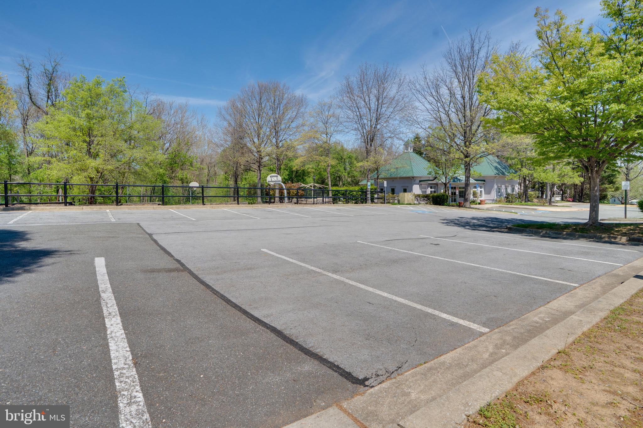 VILLAGE OF CLOPPERS MILL - Residential