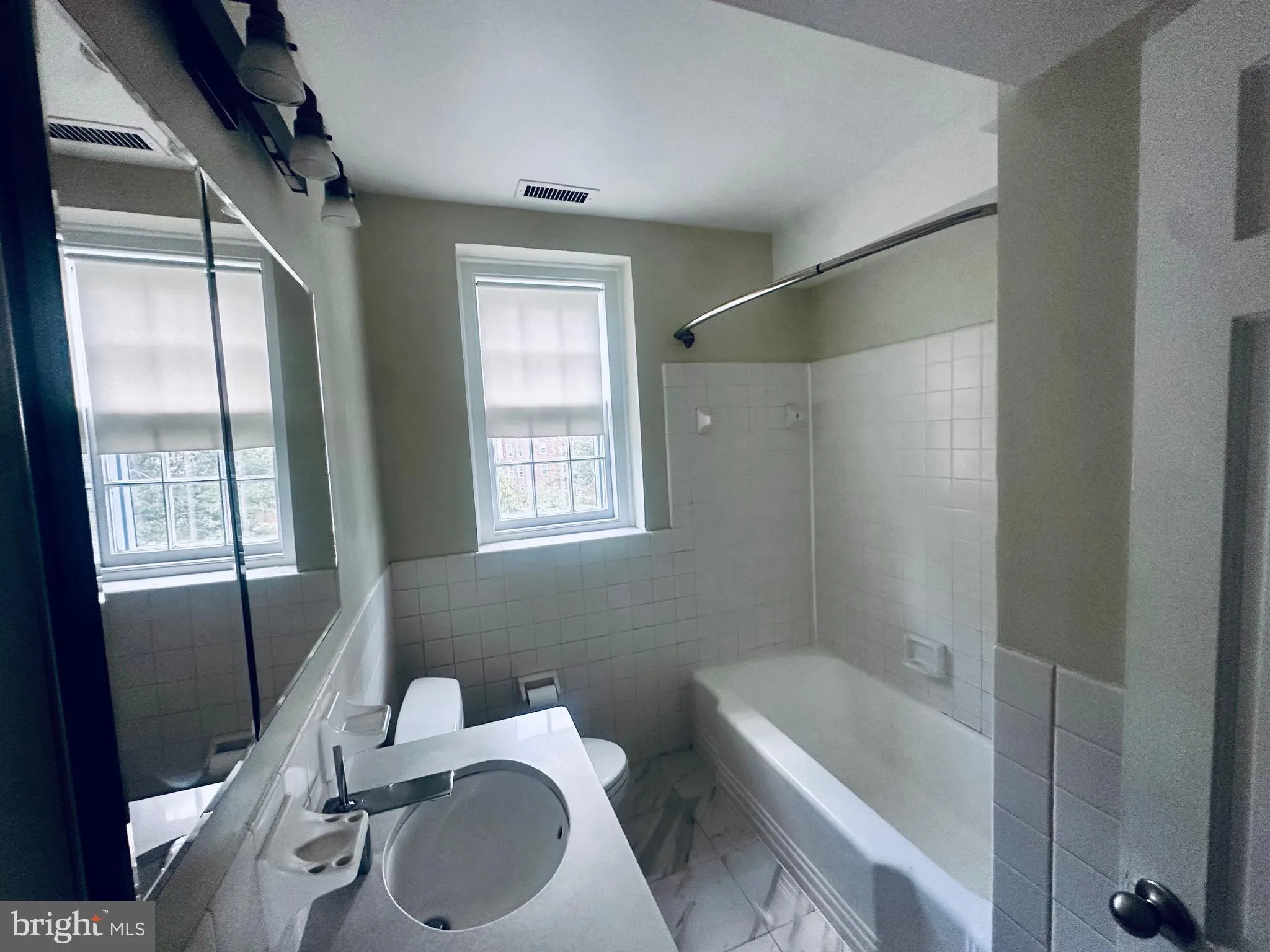 Additional image 34 of 3831 Newark Street NW Unit F450, Washington, DC 20016