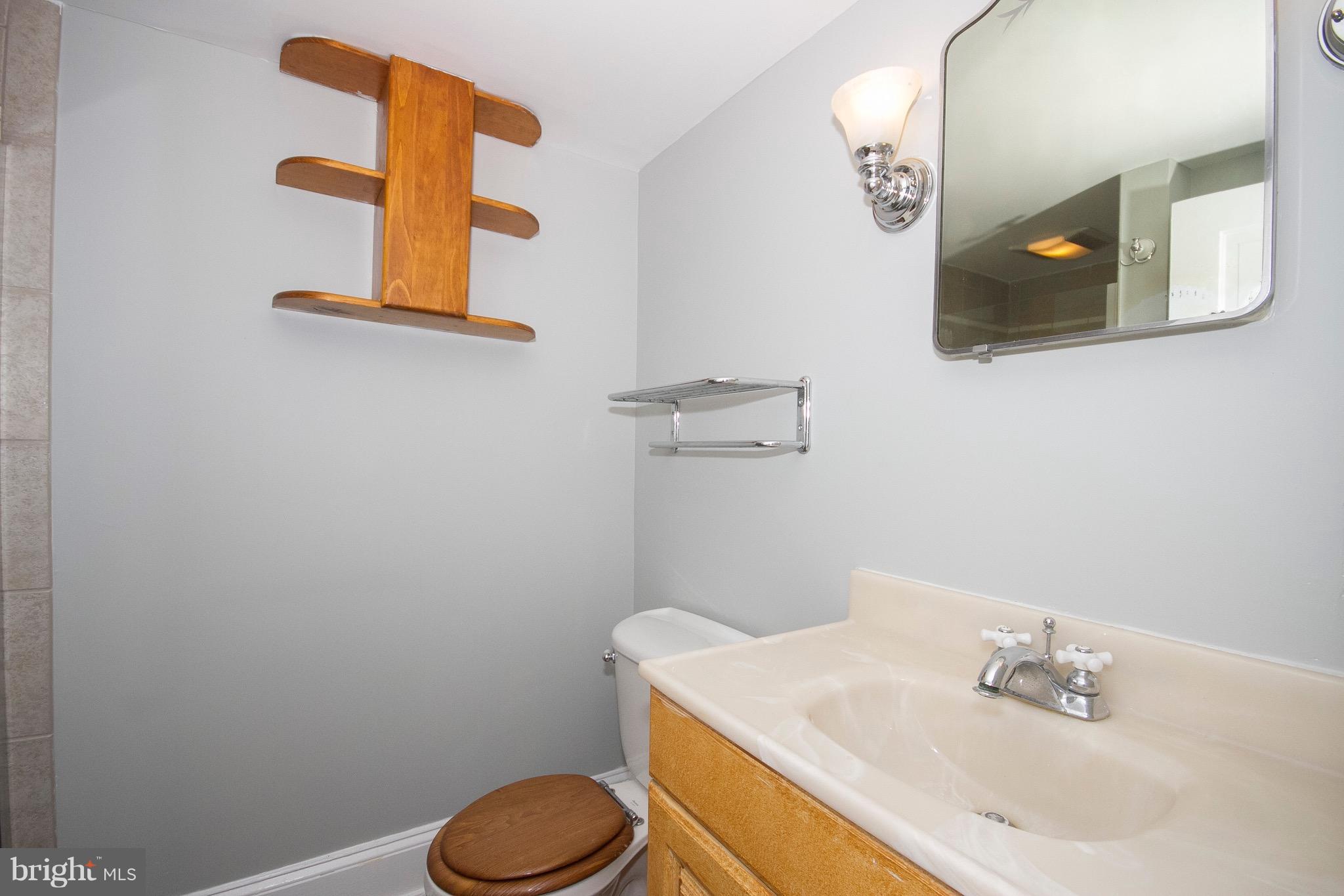 ARBUTUS HEIGHTS - Residential