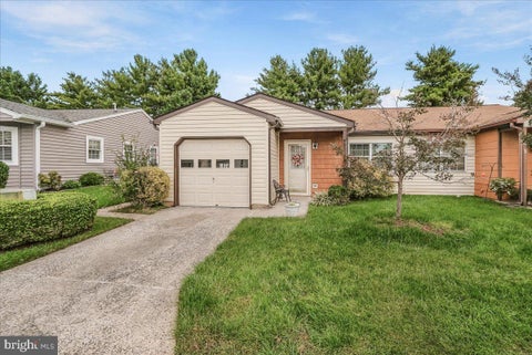 Photo of 6874 Buttonwood Court, FREDERICK, MD 21703 (MLS # MDFR2090268)