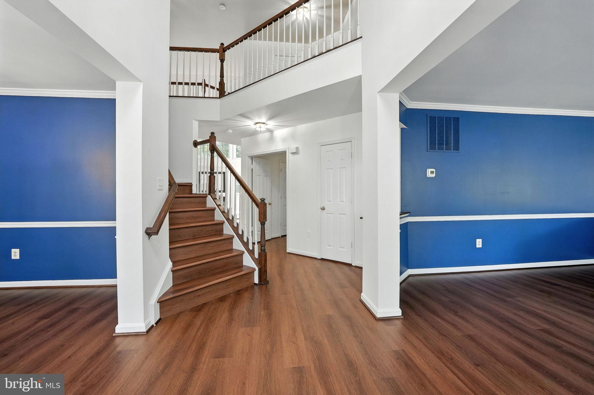 8439 HOLSTEIN PONY COURT
