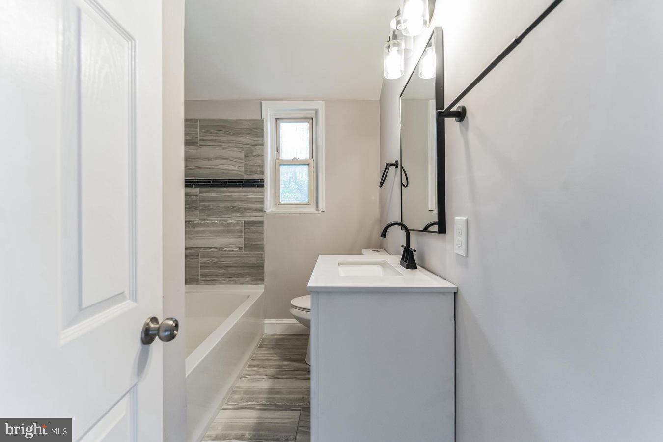 GLEN - Residential Lease