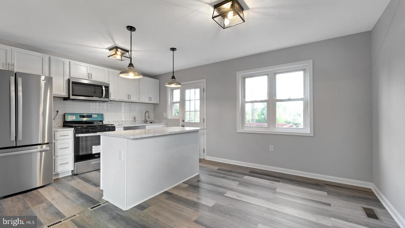 GLEN - Residential Lease