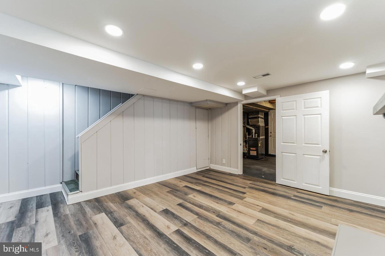 GLEN - Residential Lease