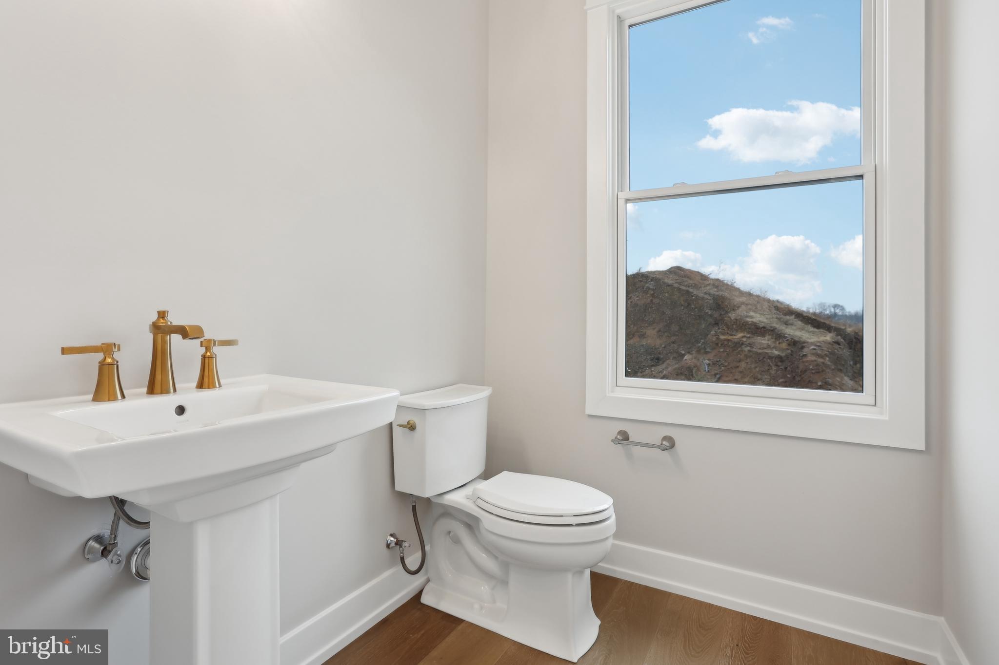 OAKWOOD - Residential