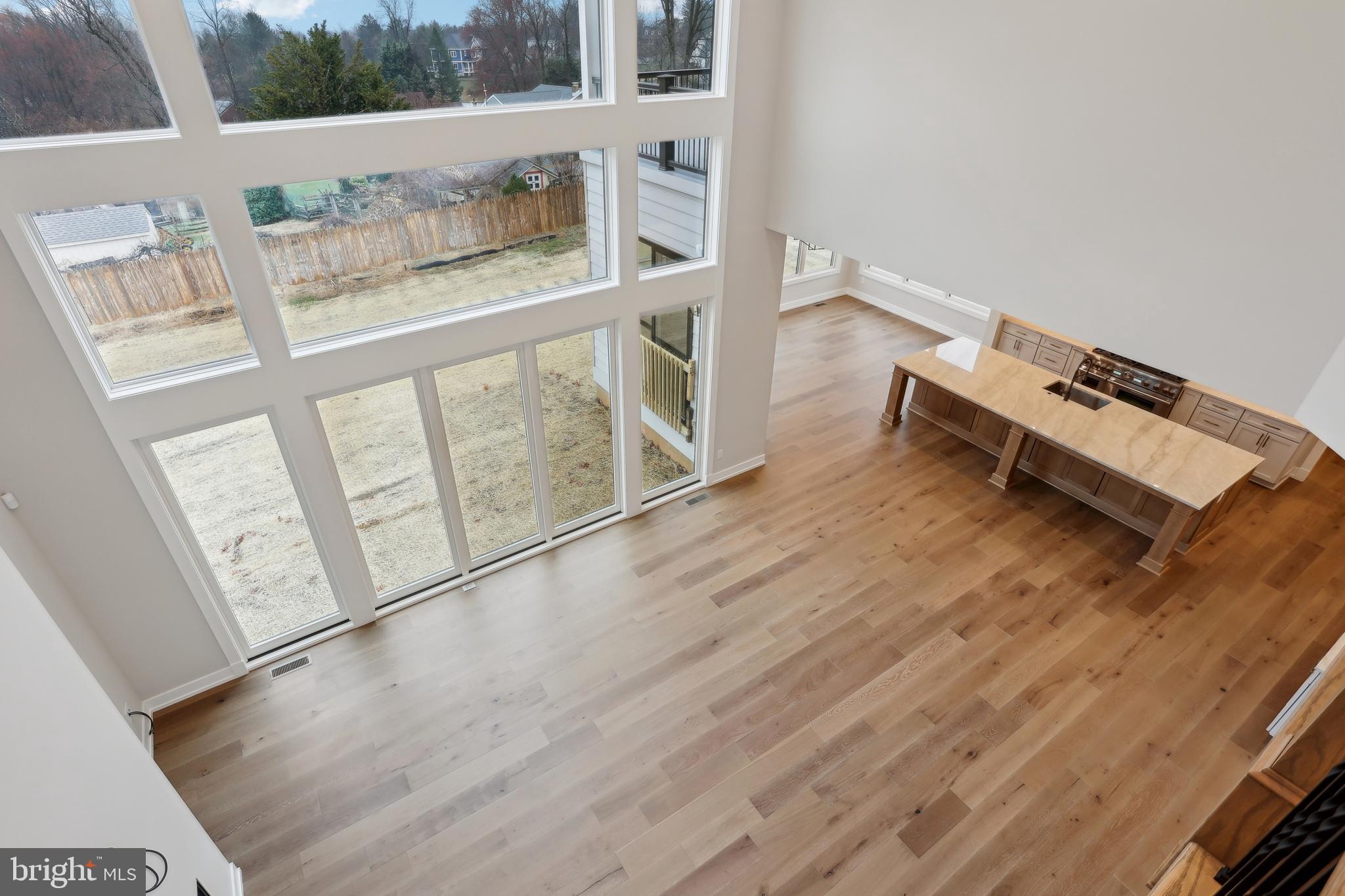 OAKWOOD - Residential