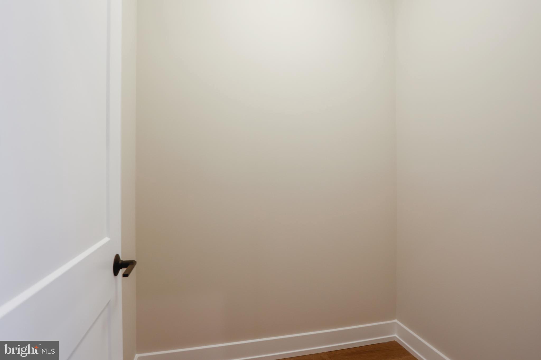 OAKWOOD - Residential