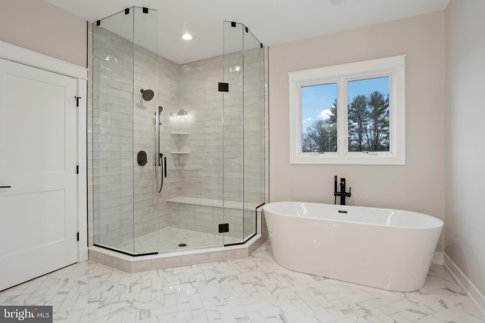 OAKWOOD - Residential