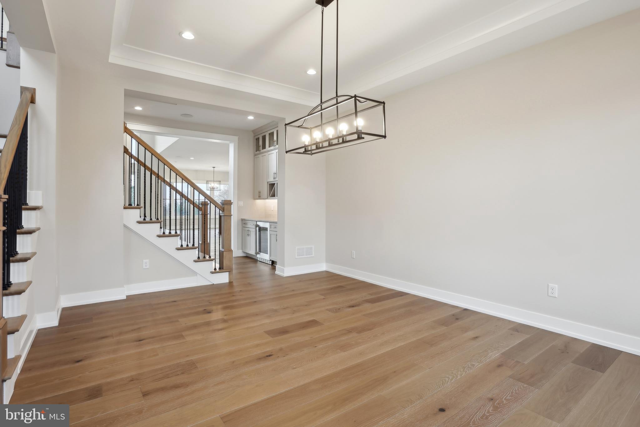 OAKWOOD - Residential