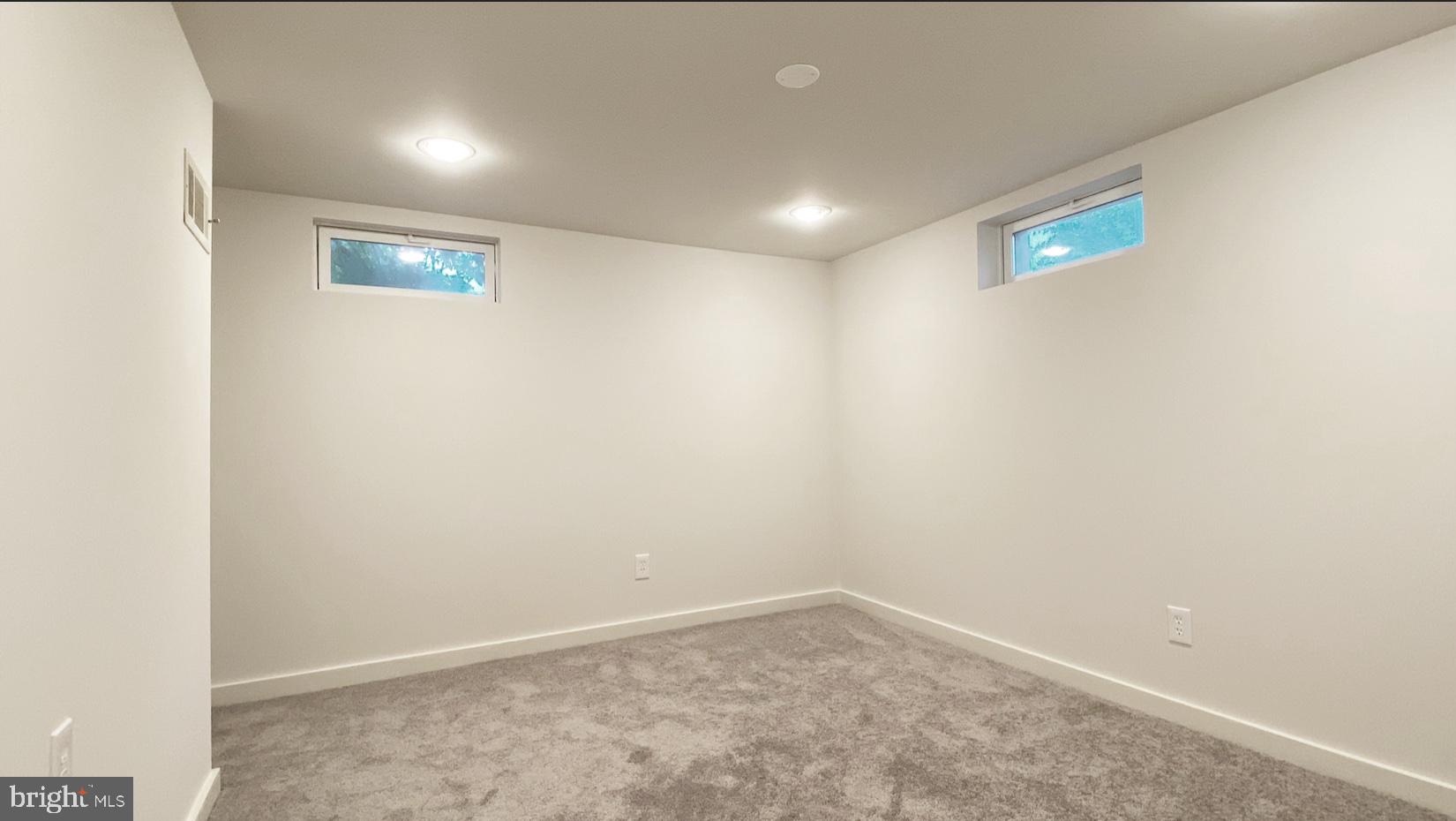 MARYLAND CITY - Residential