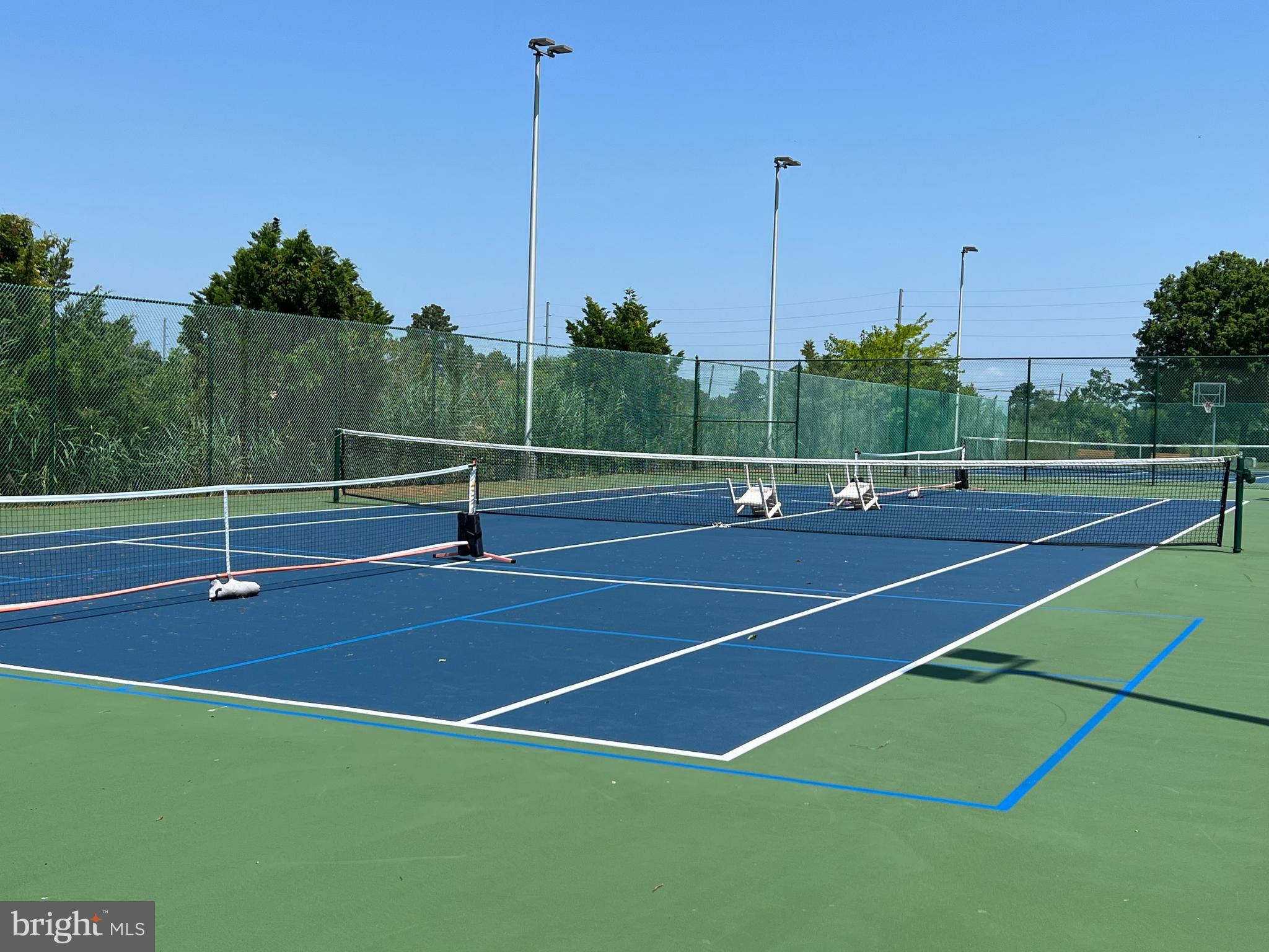 OYSTER COVE - Residential