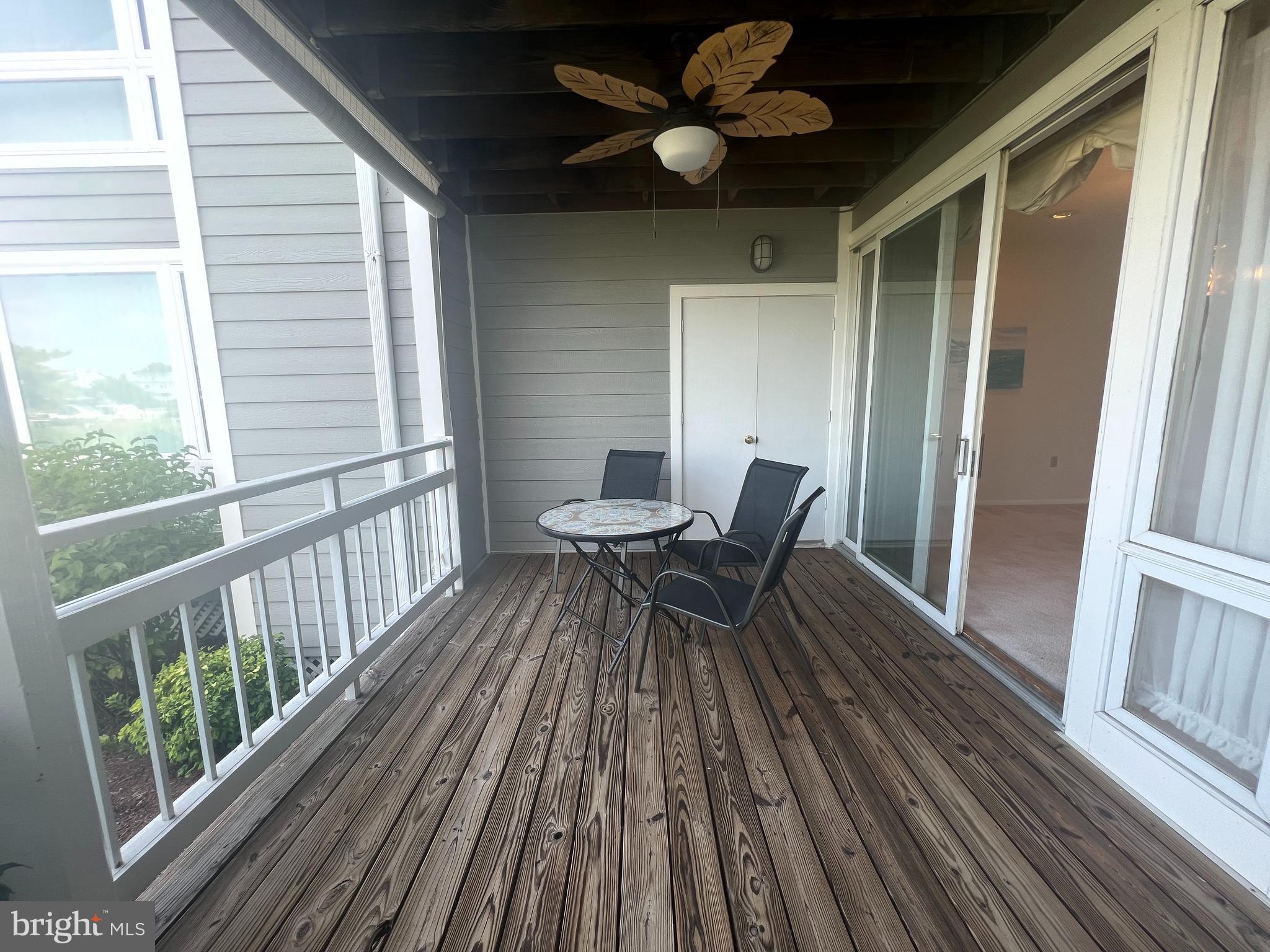 OYSTER COVE - Residential