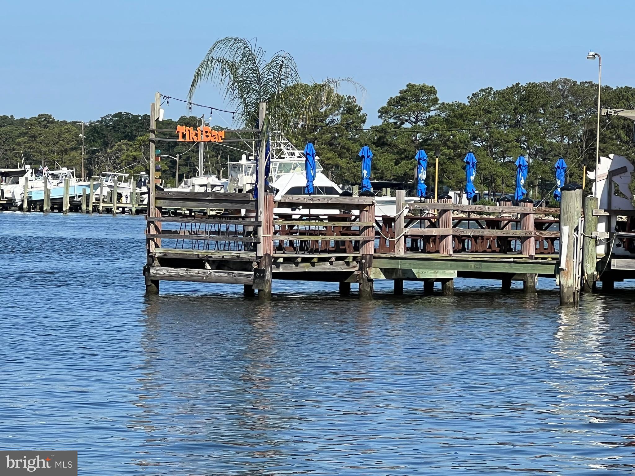 OYSTER COVE - Residential