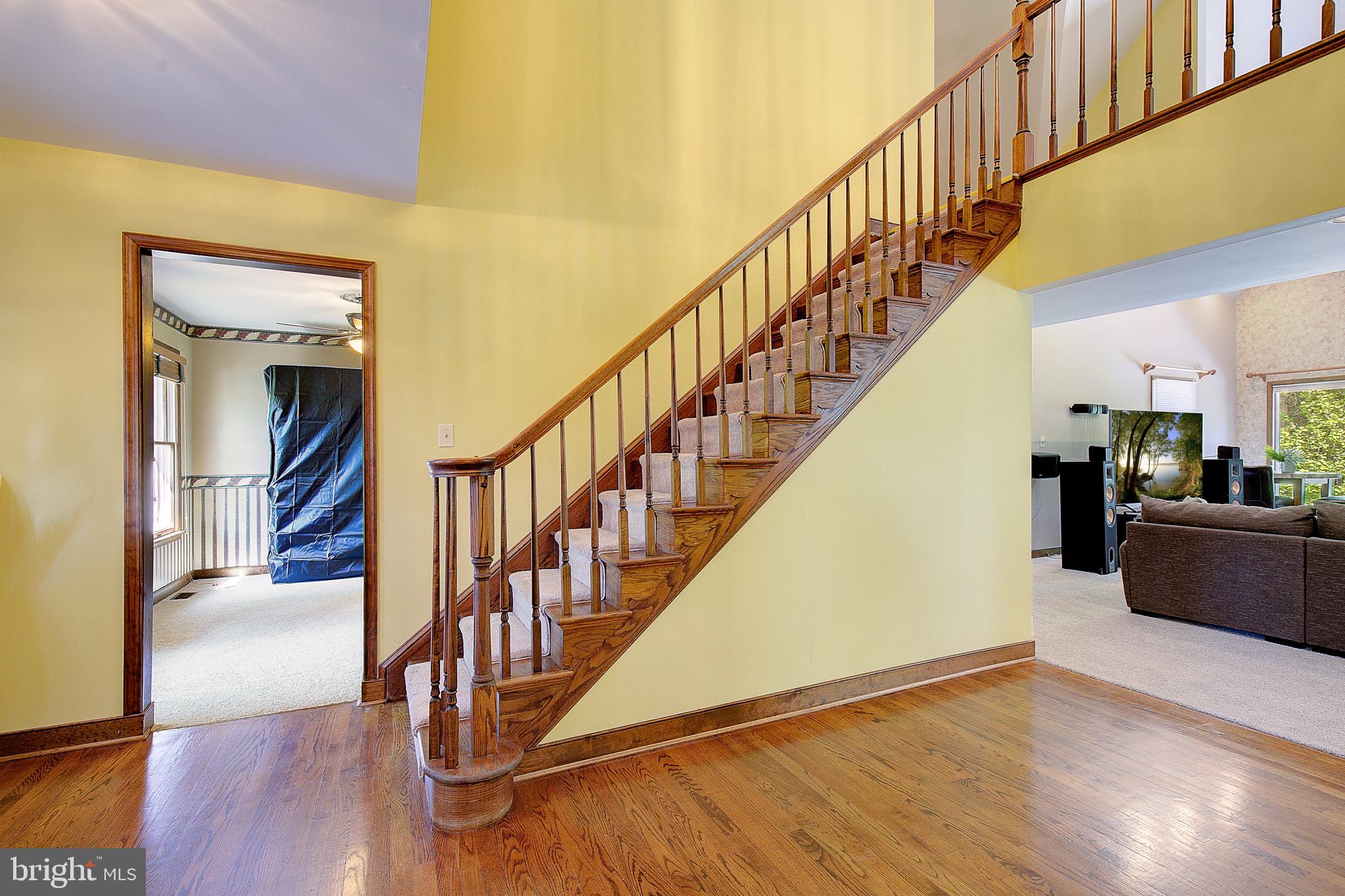 SOMERSET - Residential