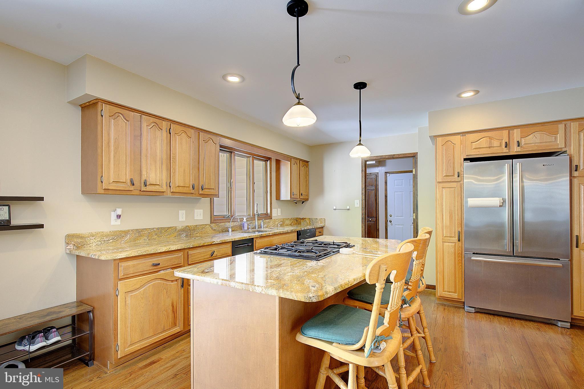 SOMERSET - Residential