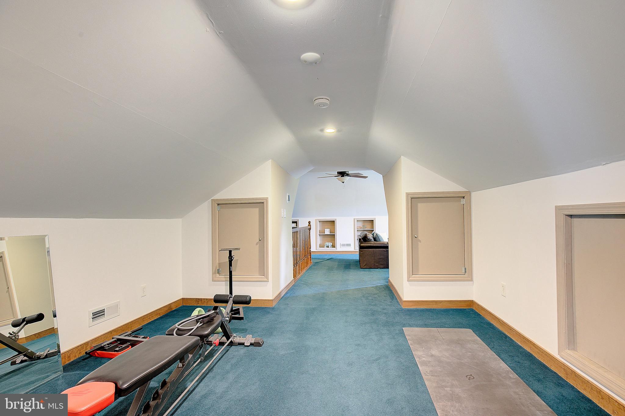 SOMERSET - Residential