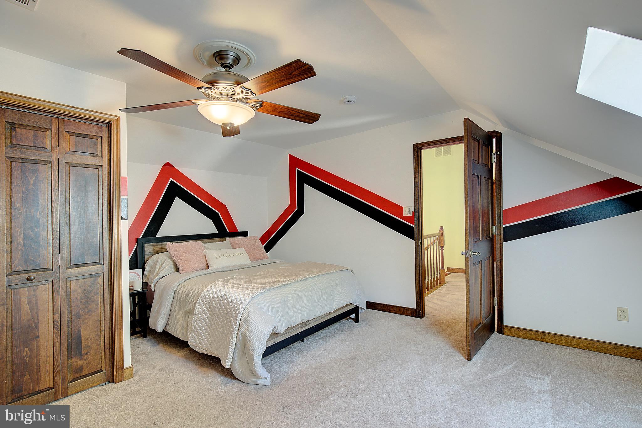 SOMERSET - Residential