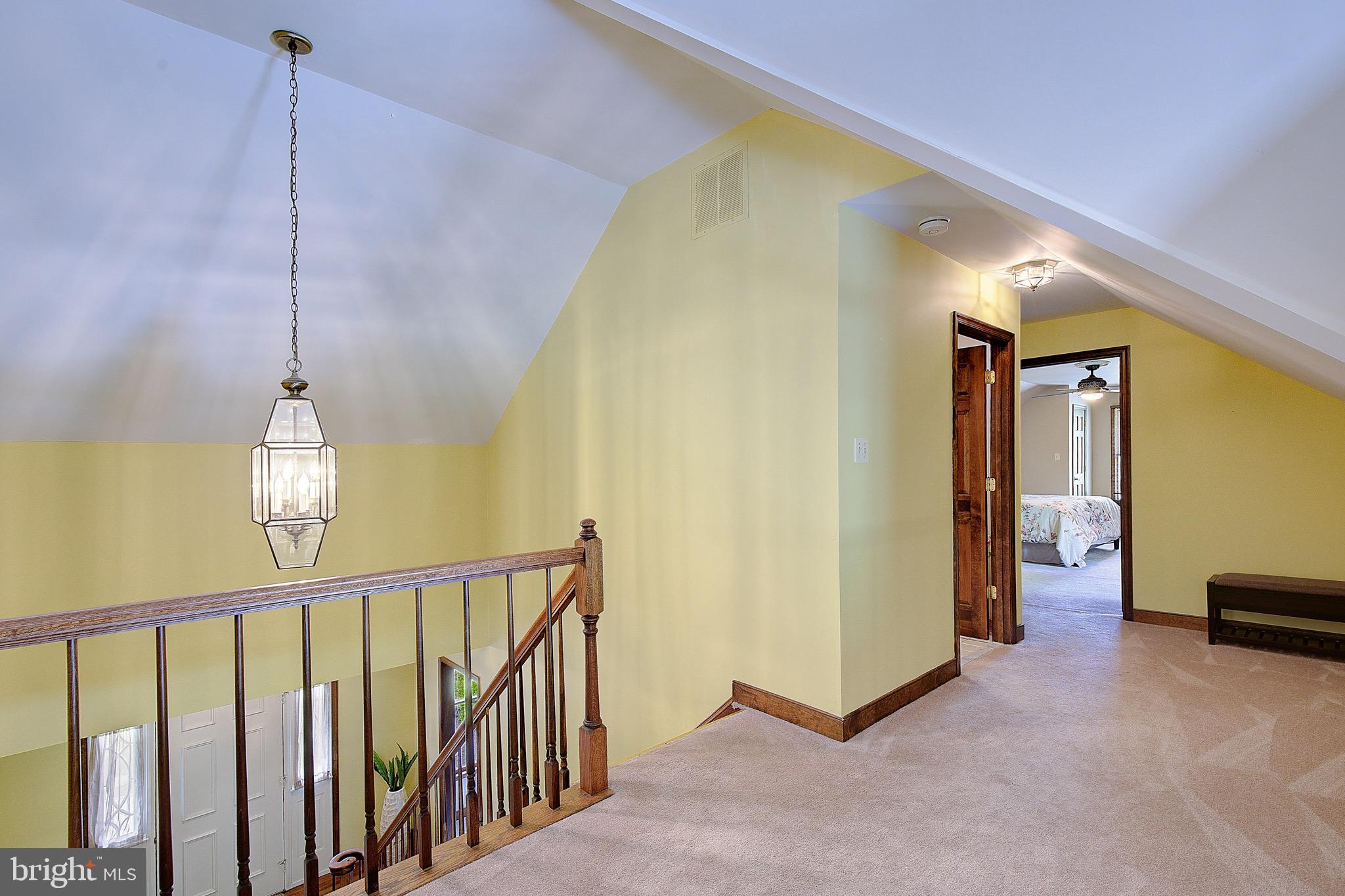 SOMERSET - Residential