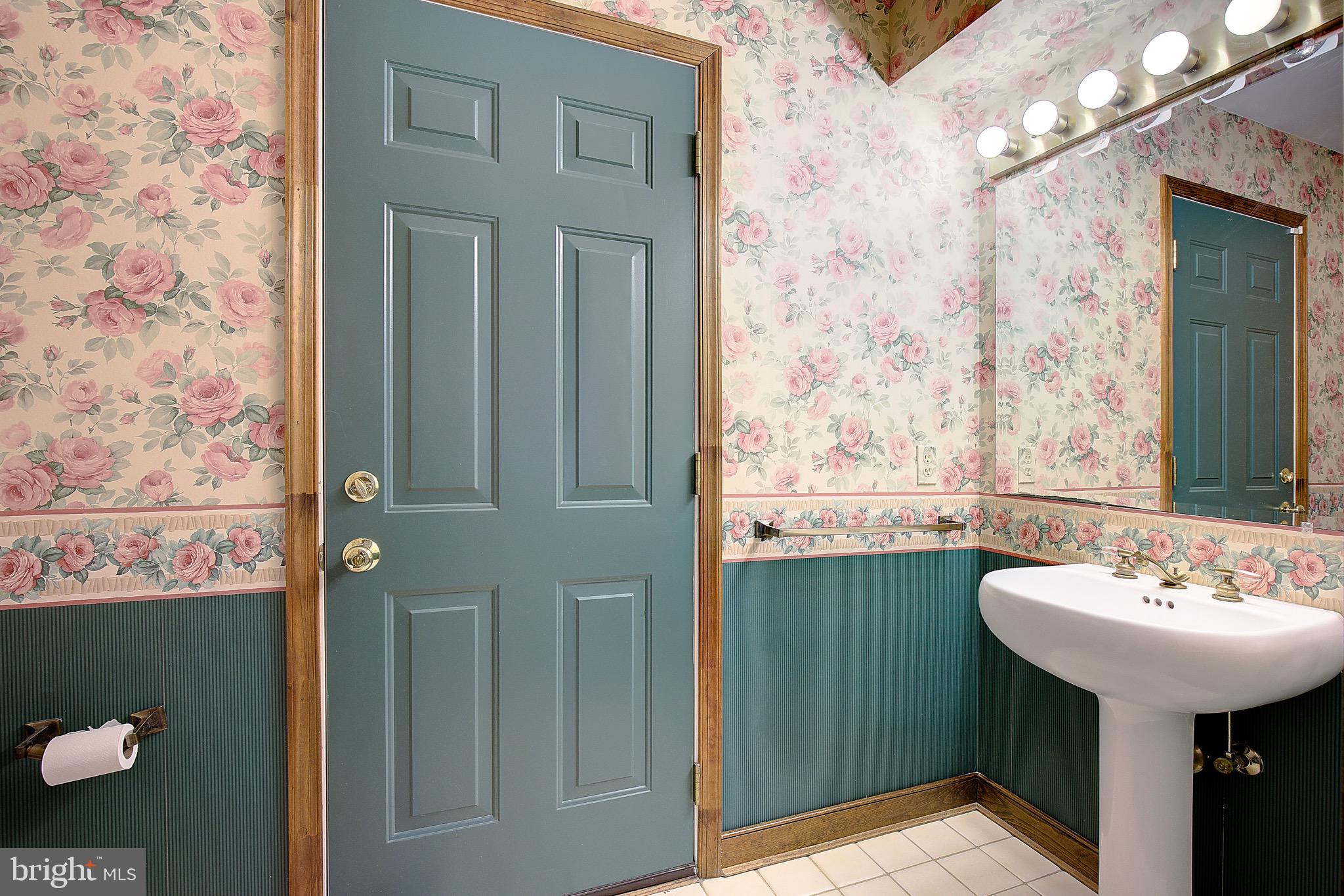 SOMERSET - Residential